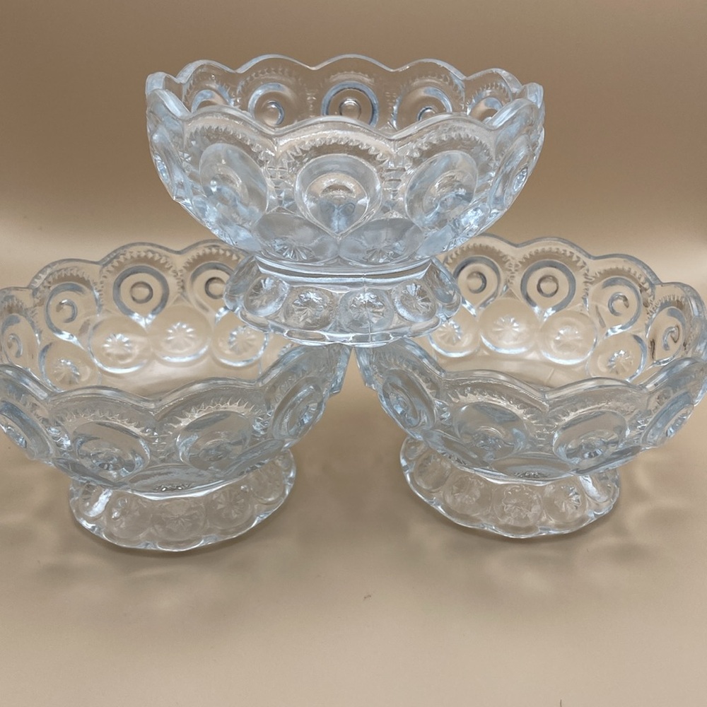 L.E. Smith Moon and Stars footed Nappy or Dessert Bowls - small 4" x 2" Set of 3